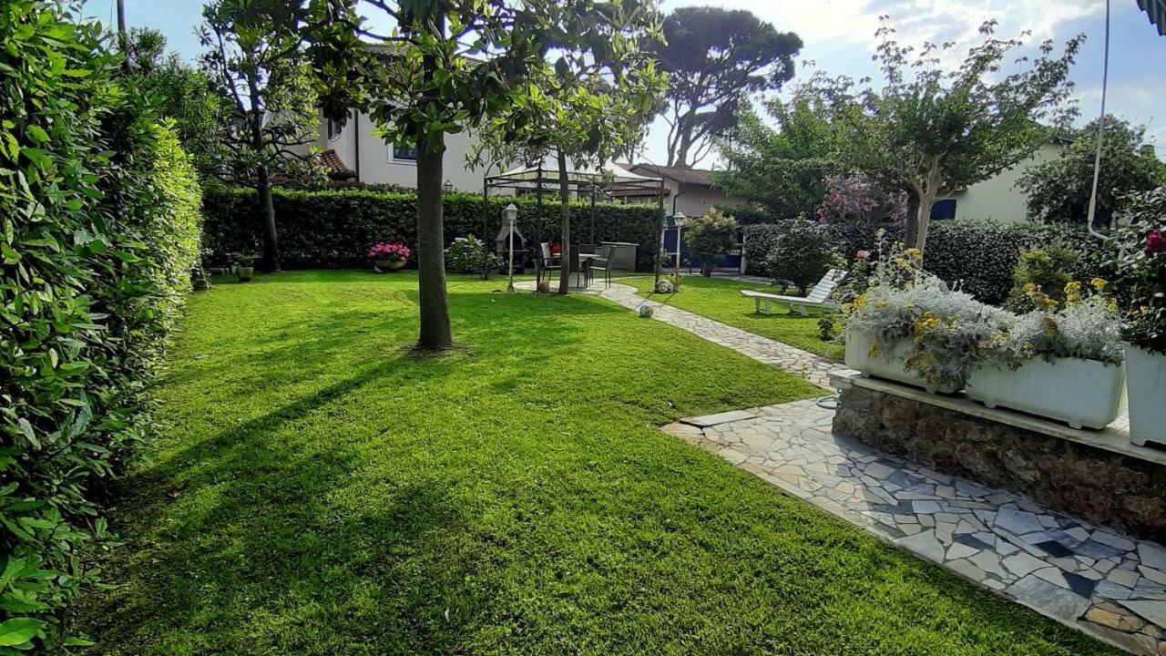 Villa Alcione Forte dei Marmi Exteriör bild
