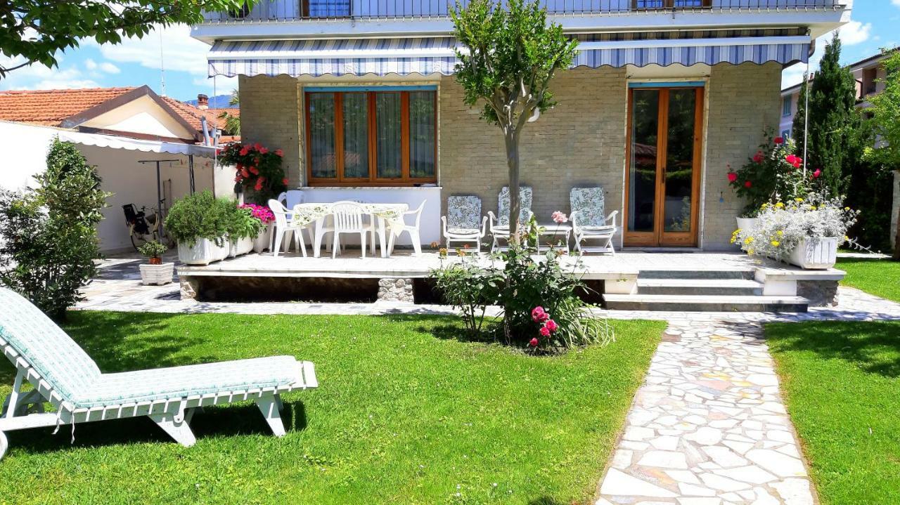 Villa Alcione Forte dei Marmi Exteriör bild